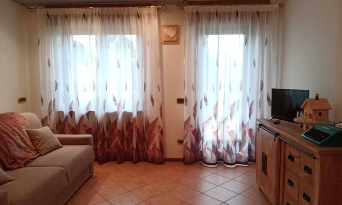 Santa Giustina Apartamento | Apartamento 'Ziamilva' con terraza privada, jardín privado y Wi-Fi