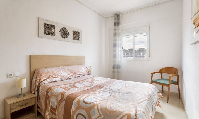 Benicalap Apartamento | Apartamento 'Zona Garbí - B' con Wi-Fi y aire acondicionado