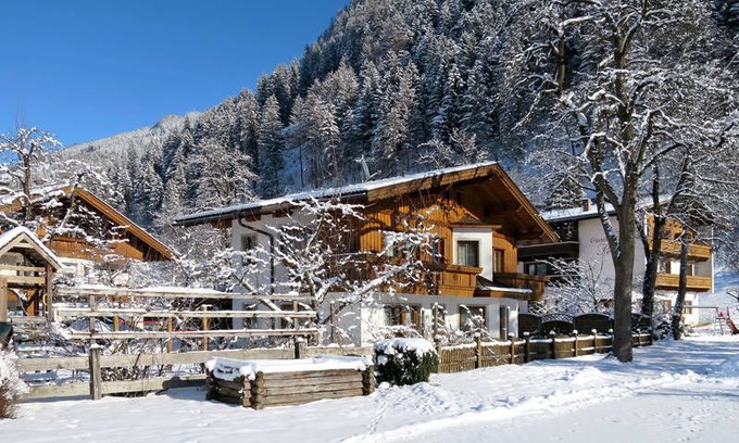 Hollenzen Apartamento | Apartment Zottl in Mayrhofen, Zillertal - 6 persons, 2 bedrooms
