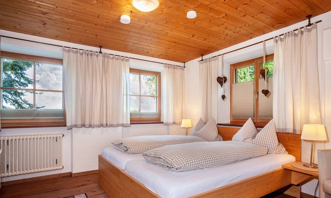 Dietmannsried Apartamento | Apartamento 'Zugspitze' con vistas a la montaña, terraza compartida y Wi-Fi
