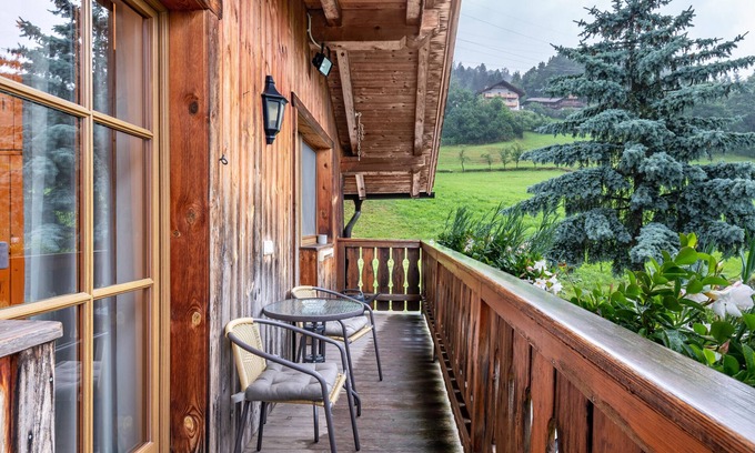 Renon Apartamento | Apartamento 'Zunerhof Morgensonne' con vistas a la montaña, balcón y Wi-Fi