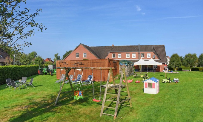 Holtgast Apartamento | Apartamento Zur Alten Linde - Ferienhof Zur Alten Linde