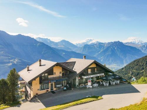 Riederalp Apartamento | Apartment Zurschmitten 11 2- UG Süd by Interhome