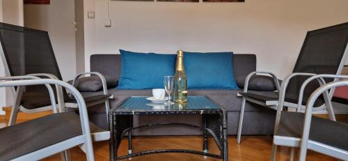 Kasten bei Boeheimkirchen Apartamento | Apartmenthaus MITTERFELD