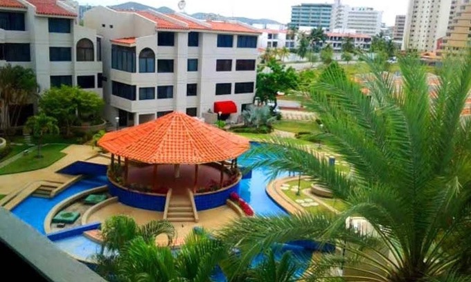 Margarita Island Apartamento | Apartmento cerca de la playa con piscina, terraza, wifi y agua permanente!