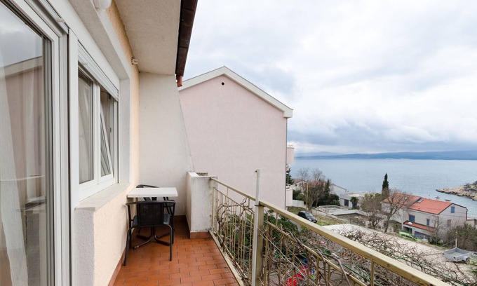 Klanfari Apartamento | Apartamentos y habitaciones Mirjana (86871-A1) - Dramalj (Crikvenica)