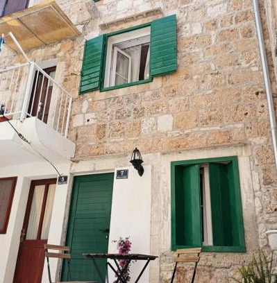 Komiza Casa | Apartments and rooms with parking space Komiza, Vis - 24523