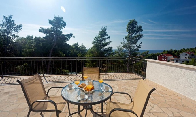 Ivan Dolac Apartamento | Apartments Balić
