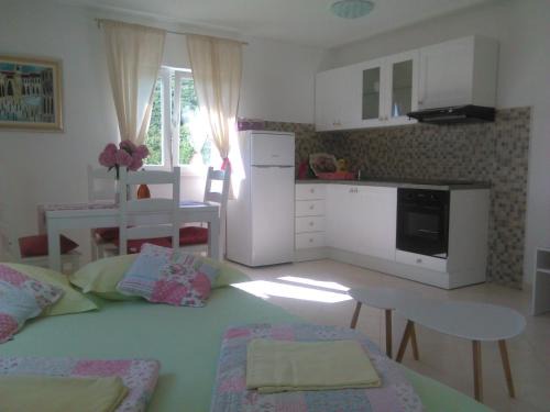 Kuciste Apartamento | Apartments Barić Kučište