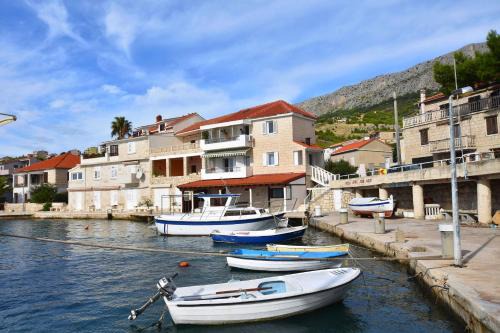 Dugi Rat Apartamento | Apartments Bety