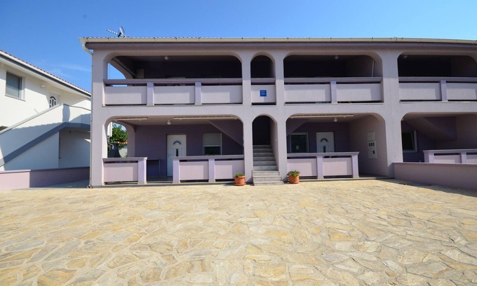 Vir Apartamento | Apartments Brandis