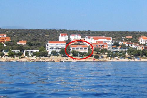 Mandre Apartamento | Apartments by the sea Mandre, Pag - 8655