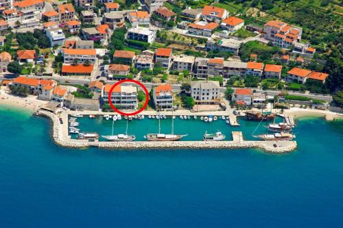 Jesenice Apartamento | Apartments by the sea Sumpetar, Omis - 18286