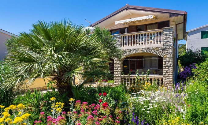 Kraj Apartamento | Apartments by the sea Tkon, Pasman - 12346