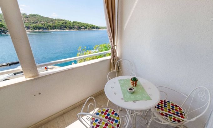 Povlja Apartamento | Apartamentos Djurdjica (16181-A2) - Povlja - isla Brac