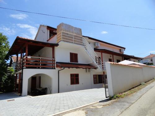 Zdrelac Apartamento | Apartments Davor