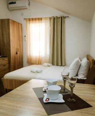 Mrcevac Casa | Apartments Djukic