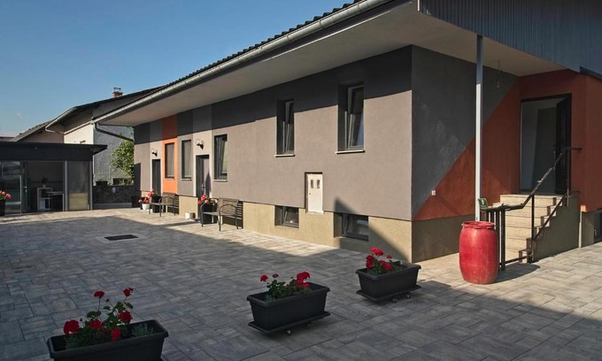 Bezigrad District Apartamento | Apartments Drevi