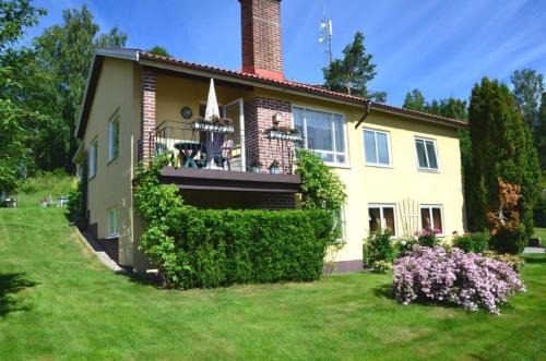 Asensbruk Apartamento | Apartments "Ecohouse" nearby Håverud Dalsland Sweden