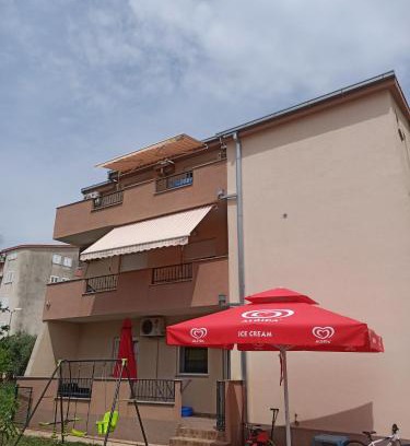 Kastel Stafilic Apartamento | Apartments Feral