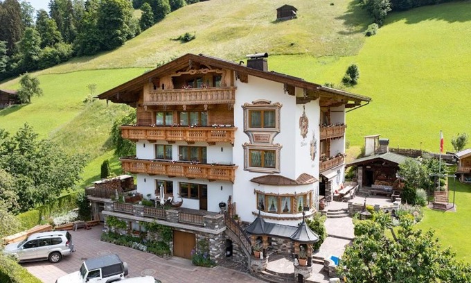 Hainzenberg Apartamento | Apartments Fleidl