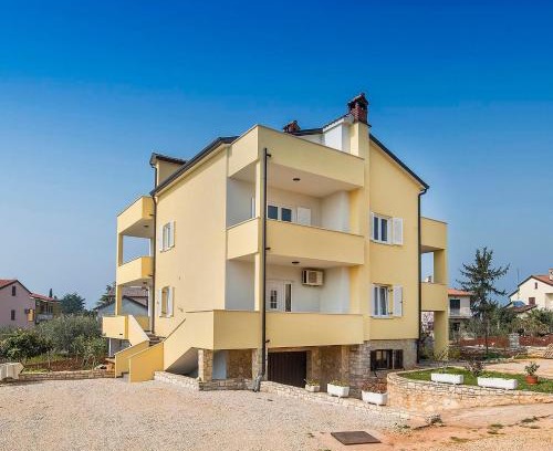 Lovrecica Apartamento | Apartments Goltes