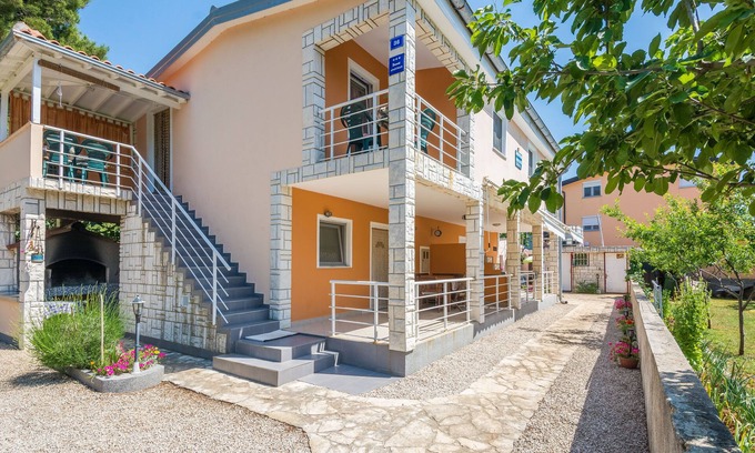 Vir Apartamento | Apartments Horvatic