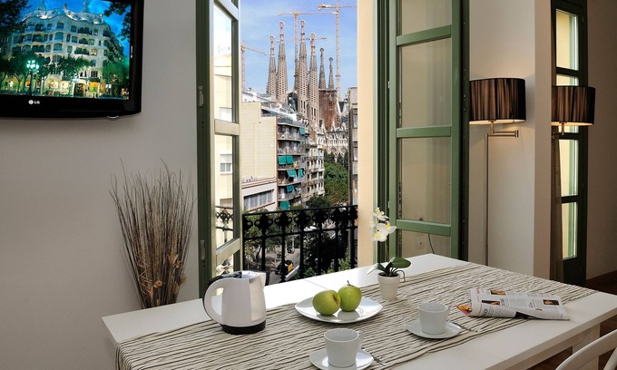 La Sagrada Familia Apartamento | Apartments Hostemplo Suites