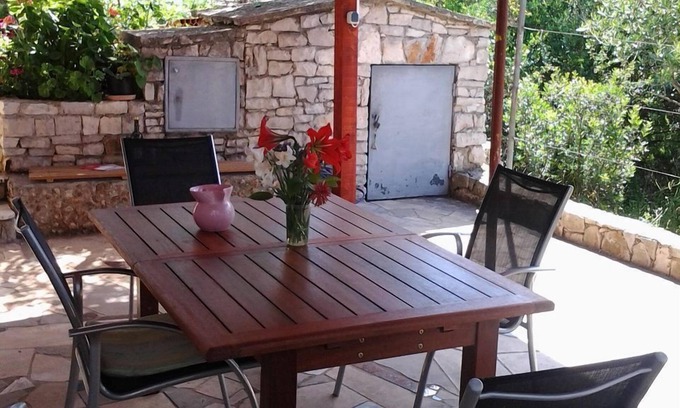 Necujam Apartamento | Apartments Janja (10177-A1) - Necujam - island Solta