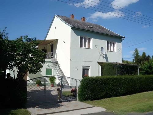 Balatonmariafurdo Apartamento | Apartments in Balatonmariafürdo 19567