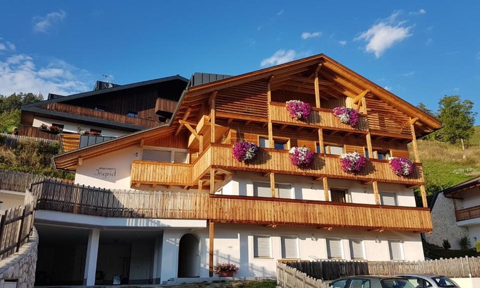 San Genesio Apartamento | Apartments Ingrid