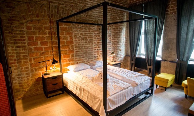 Lviv City Center Apartamento | Apartments JustLvivIt at the Rynok Square