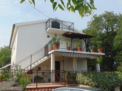 Milcetici Apartamento | Apartments Karolina