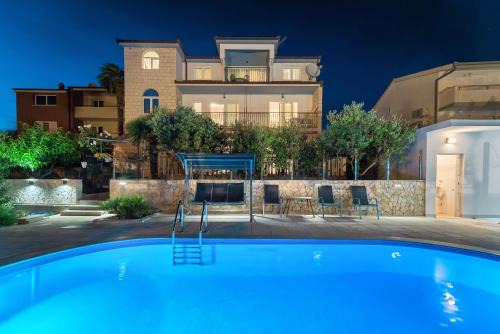 Stobrec Apartamento | Apartments Katarina with swimming pool