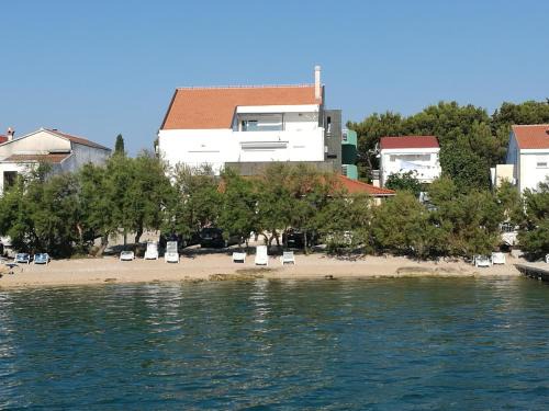 Betina Apartamento | Apartments Lantina