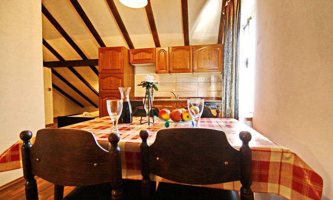Drace Apartamento | Apartments Lemeš - Comfort One Bedroom Apartment with Garden View (Apt5)