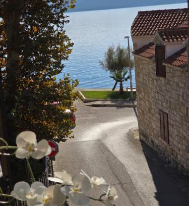 Kastel Kambelovac Apartamento | Apartments Magli