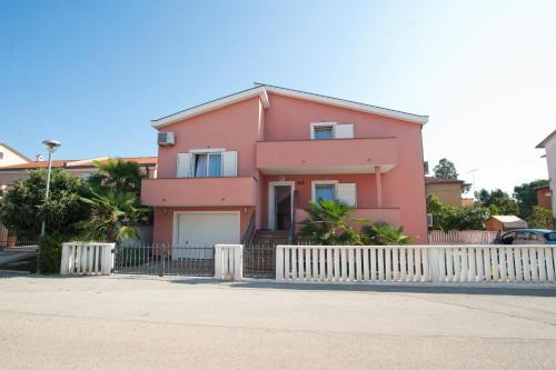Umag Apartamento | Apartments Maric with parking