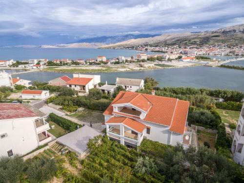 Pag Apartamento | Apartments Mate