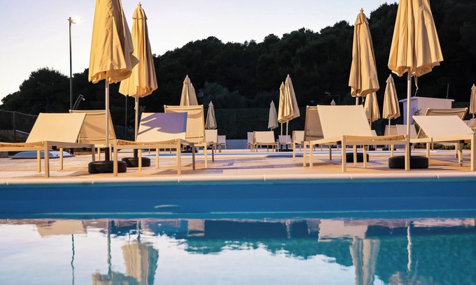 Seget Donji Hotel | Apartments Medena