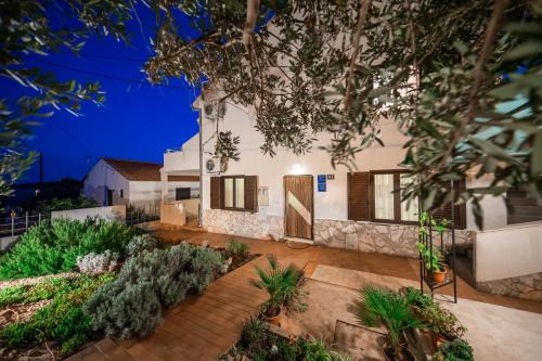 Rukavac Apartamento | Apartments Mihojevic