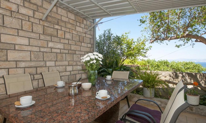 Splitska Apartamento | Apartments Mira