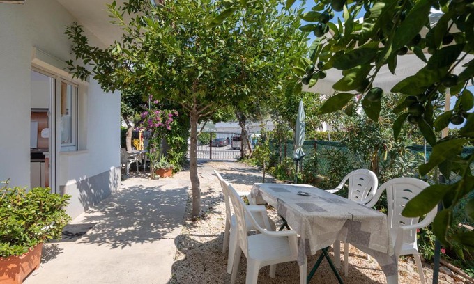 Stobrec Apartamento | Apartments near beach Babic