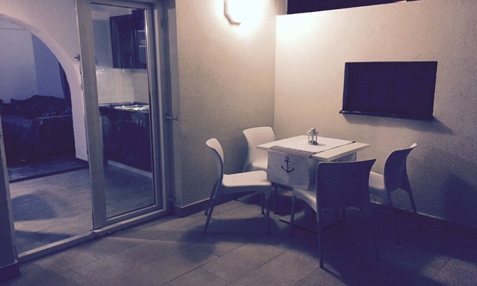 Cesarica Apartamento | Apartments Neno (106021-A2) - Karlobag