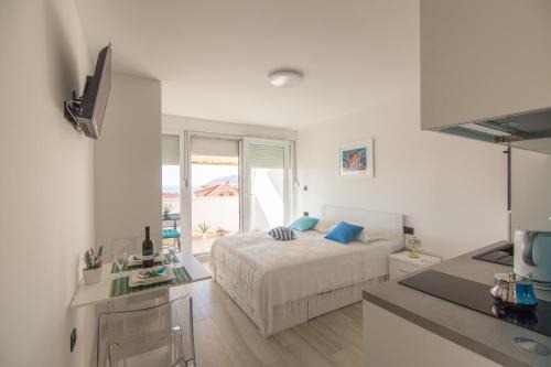 Komiza Apartamento | Apartments Nona Draga