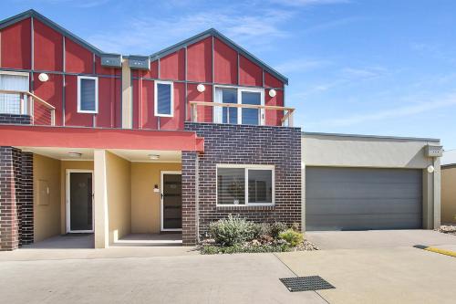 Lakes Entrance Casa | Apartments on Church - Unit 7