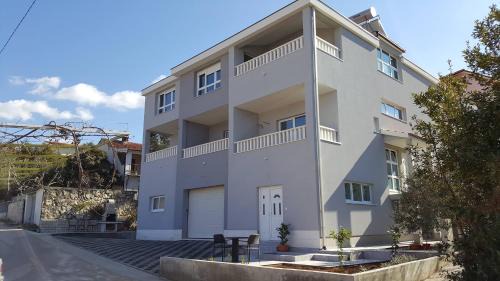 Seget Vranjica Casa | Apartments Parcela