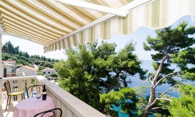 Orebic Apartamento | Apartments Plavac Mali- Two Bedroom Apartment with Balcony and Sea View
