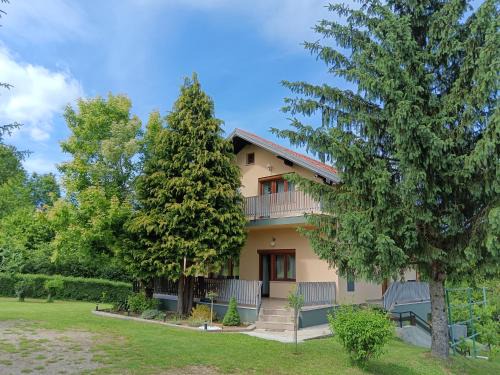 Ostarski Stanovi Apartamento | Apartments Rooster