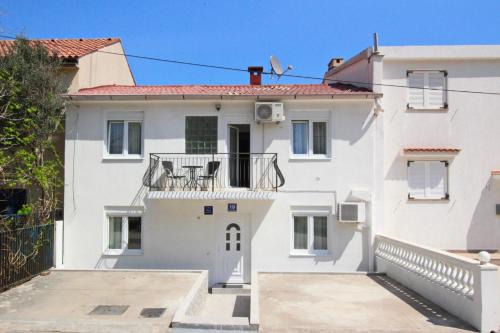 Baska Casa | Apartments Rozanda